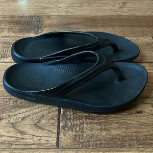 Oofos Oolala Sandals Flip Flops Comfort Recovery Shoes Black Womens Size 10